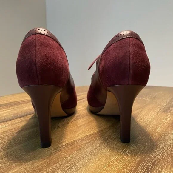 NWOT Clarks Artisan Leather Heels Size 8.5 - Picture 2 of 8